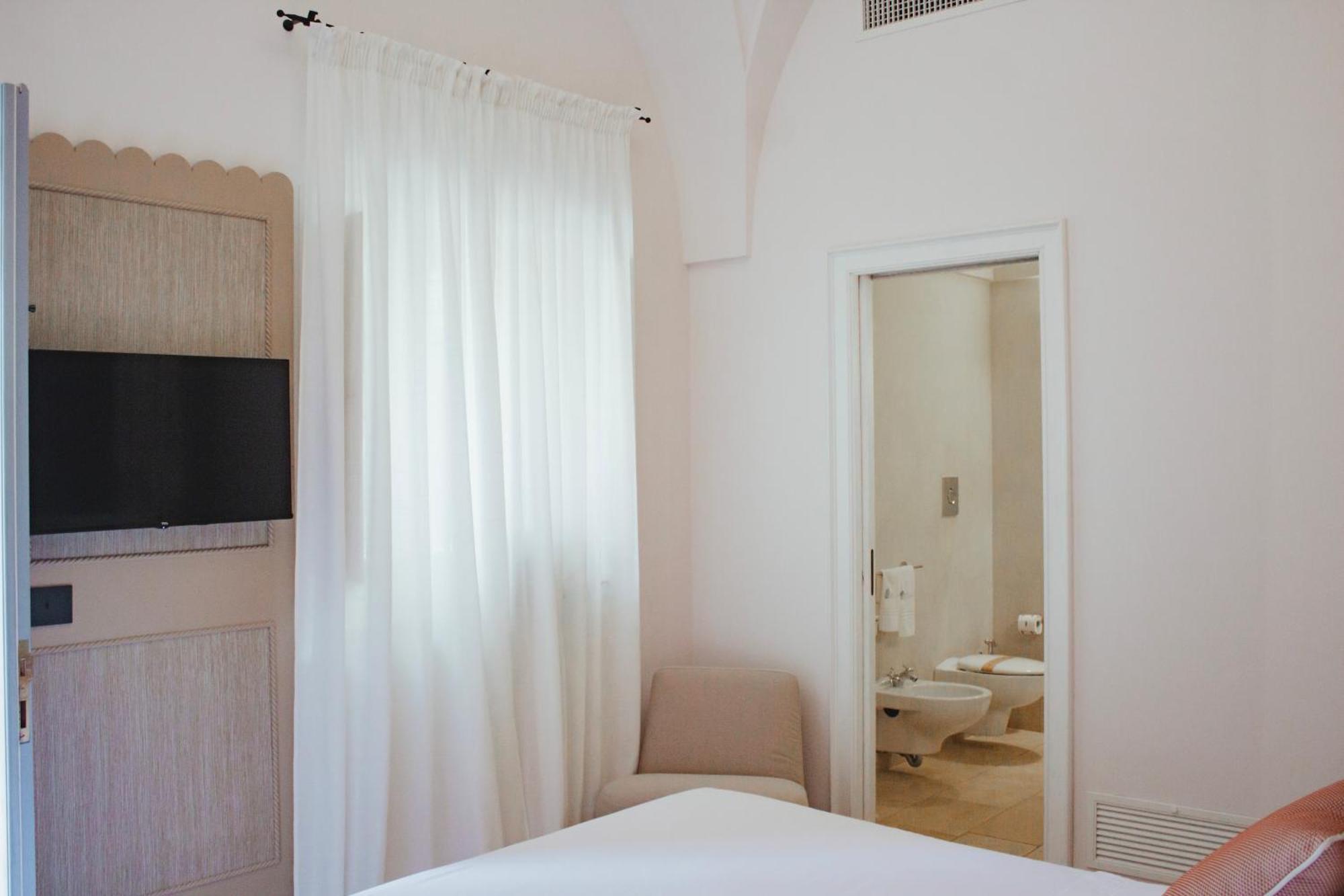 Masseria Don Luigi-Luxury Farmhouse Savelletri Exterior foto